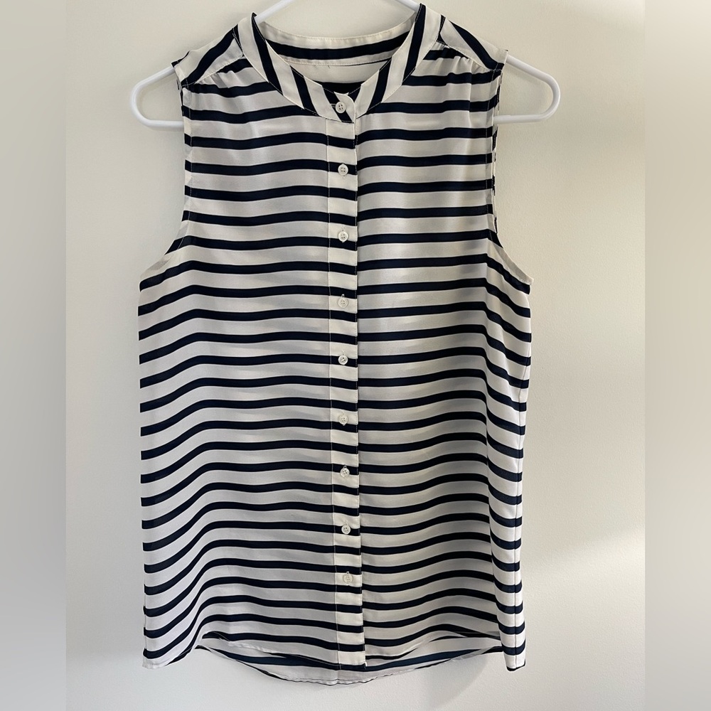 J. Crew Printed Draped Sleeveless Top Button Up Blouse Striped Size 6